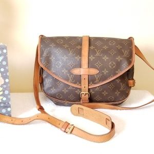 LV saumur 30 authentic
